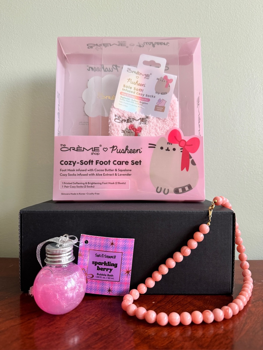 The Creme Shop Pusheen Cozy-Soft Foot Care Set Bundle